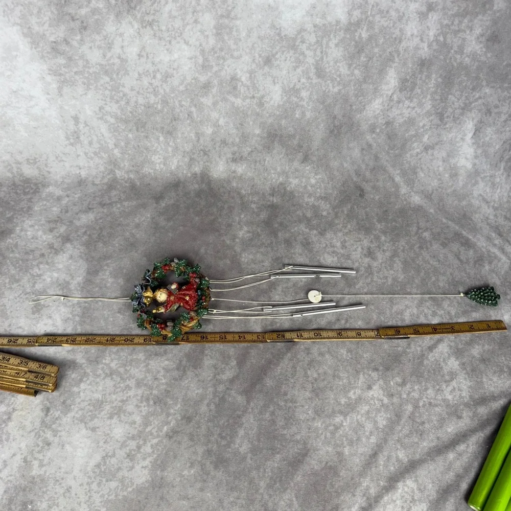 Vtg Christmas Angel Wind Chime Wreath Holly Berries Silver Metal Tubes Ornament